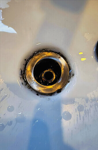 https://blockeddrainshighgate.com.au/uploads/2025/07/blocked-sink-21497.jpg