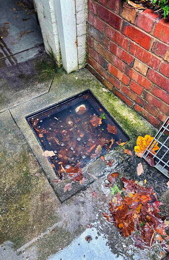 https://blockeddrainshighgate.com.au/uploads/2025/07/hero-blocked-sewers-27767.jpg